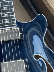 Godin Montreal Premiere A/E Indigo Blue