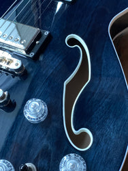 Godin Montreal Premiere A/E Indigo Blue