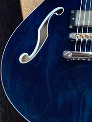 Godin Montreal Premiere A/E Indigo Blue