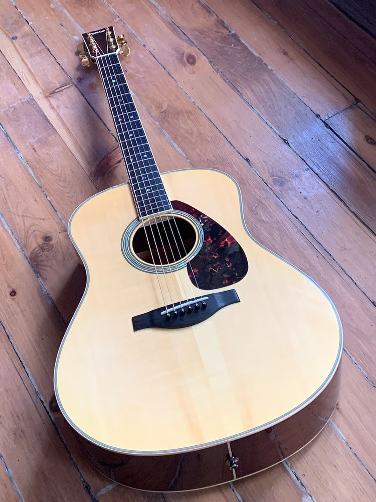 Yamaha LL16M Dreadaught Mahogany