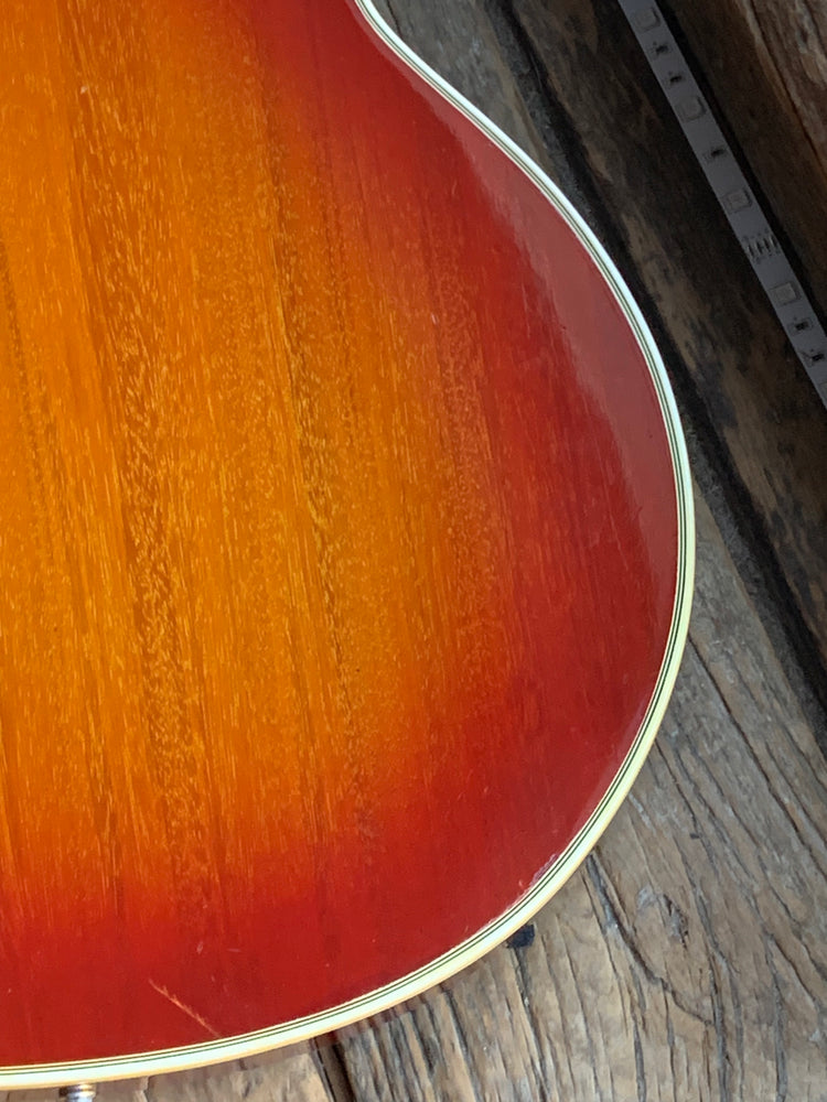 Gibson Les Paul Custom Cherry Sunburst