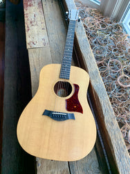 Taylor Big Baby Spruce/Mahogany