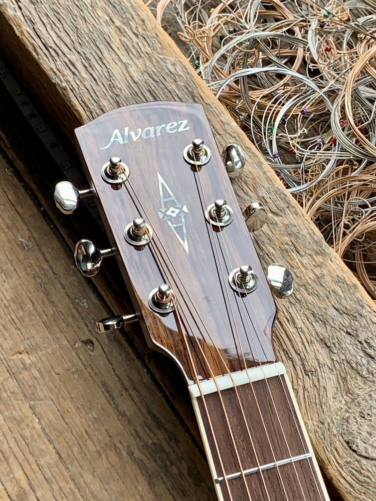 Alvarez MD60 Bluegrass Dreadnaught