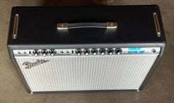 Fender '68 Custom Vibrolux Reverb