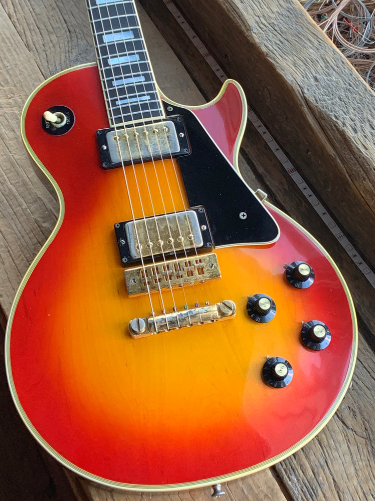 Gibson Les Paul Custom Cherry Sunburst