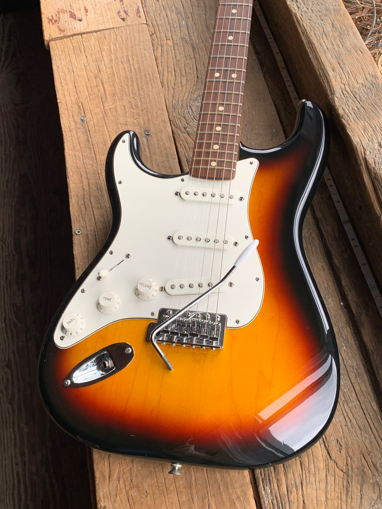 Fender Stratocaster MX Sunburst LEFTY