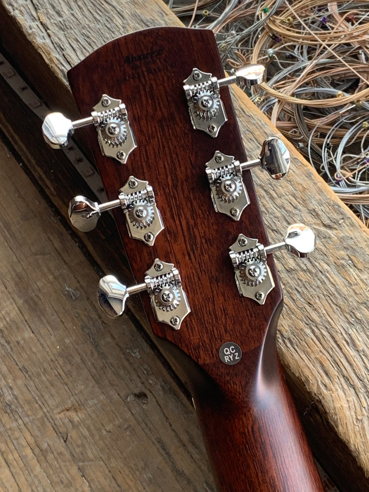 Alvarez MF60E OM Herringbone