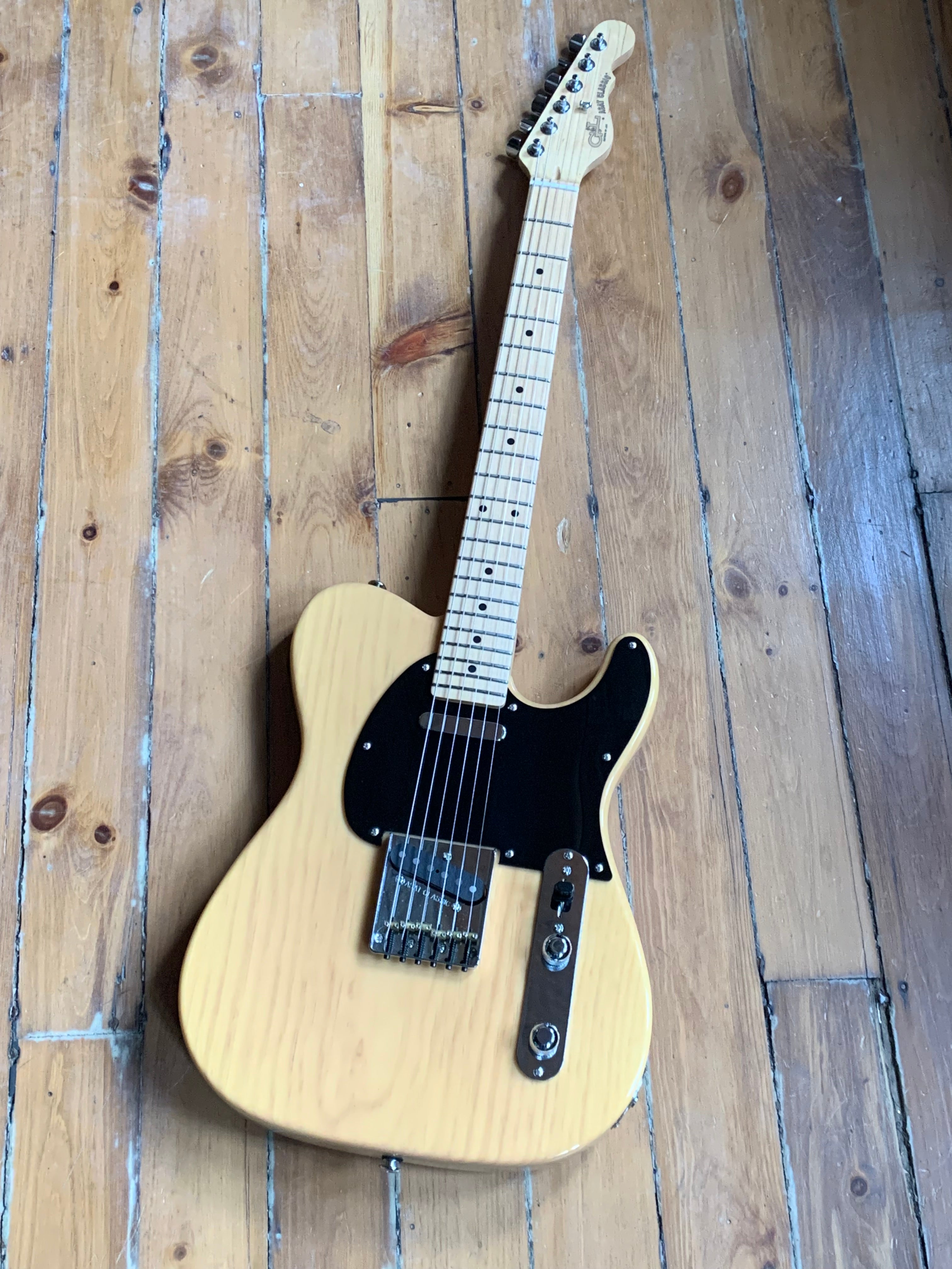 G&L Fullerton Deluxe ASAT Classic Alnico