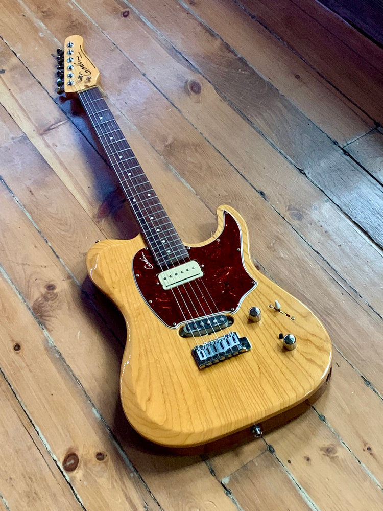 Godin Passion Custom Swamp Ash