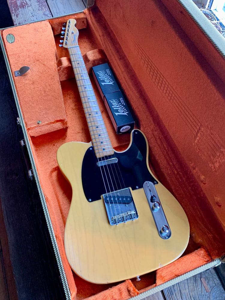 Fender '52 AVRI Telecaster Butterscotch Blonde