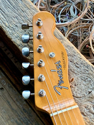 Fender '52 AVRI Telecaster Butterscotch Blonde