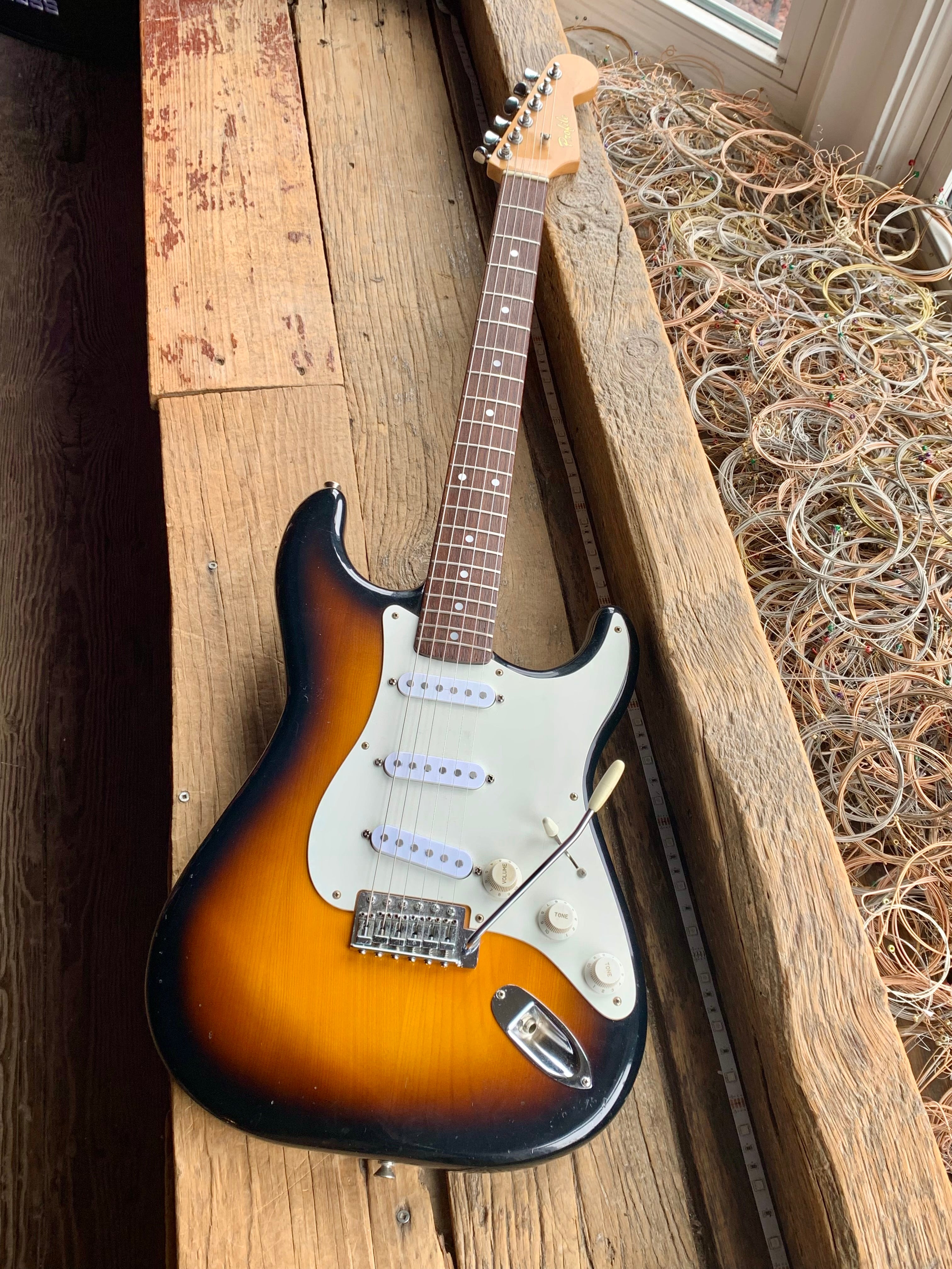 Profile Stratocaster Sunburst