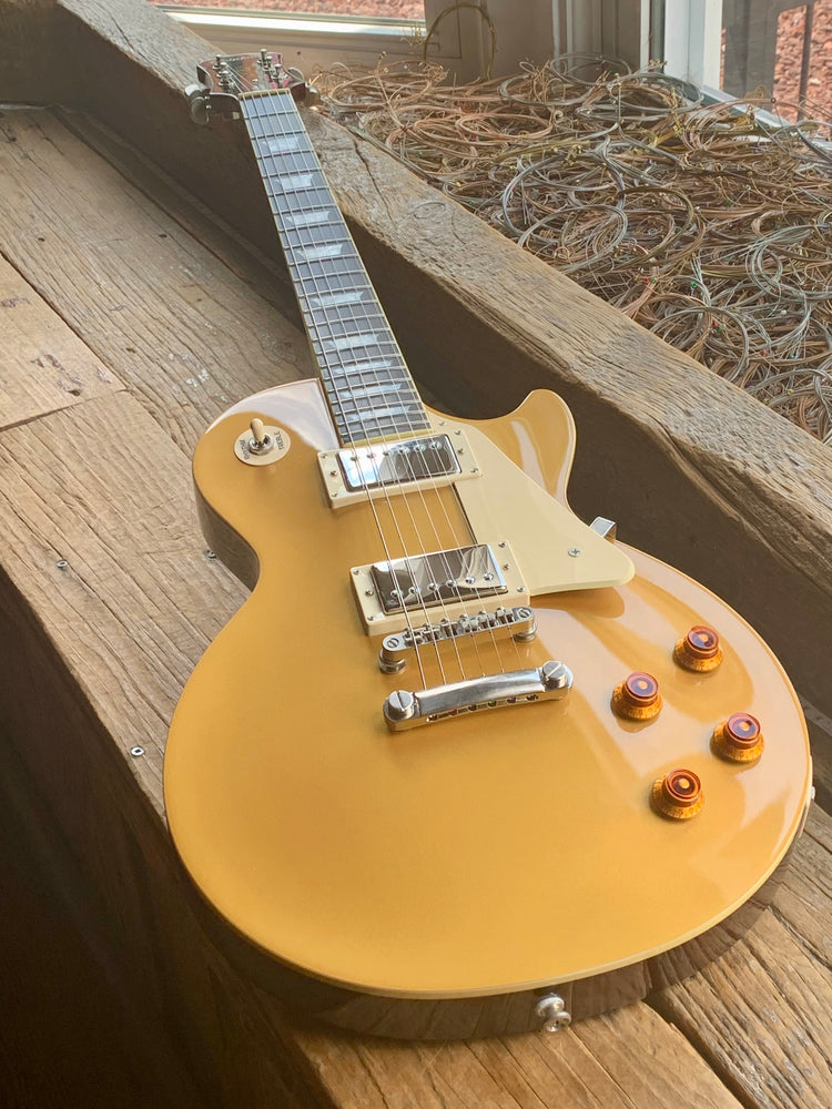 Epiphone Les Paul Standard Metallic Gold