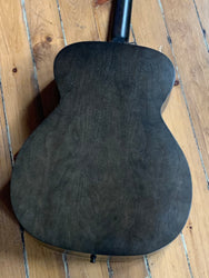 Art & Lutherie Legacy Faded Black