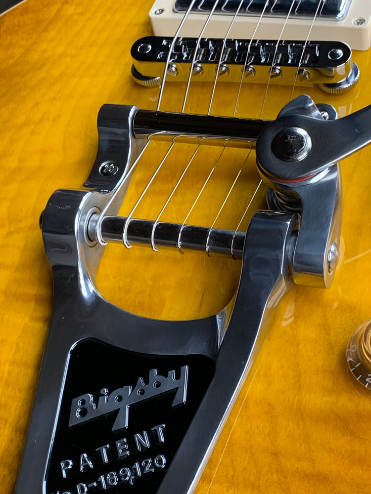 Heritage H150 Dirty Lemon Burst with Bigsby