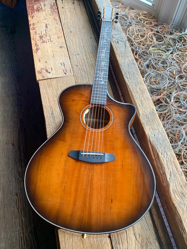 Breedlove Jeff Bridges Signature USA Concerto