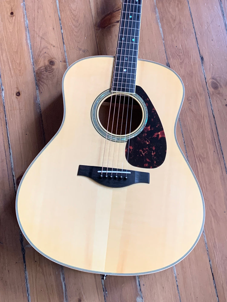 Yamaha LL16M Dreadaught Mahogany