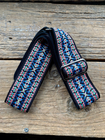 Jaykco Strap Pink and Blue Woven on Black