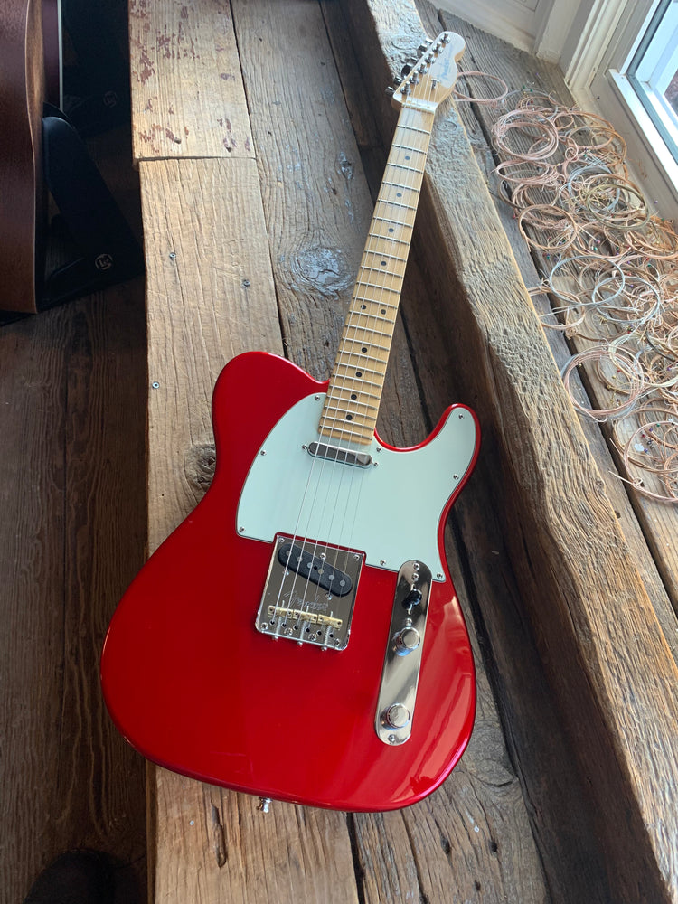 Fender Telecaster American Professional Candy Apple Red