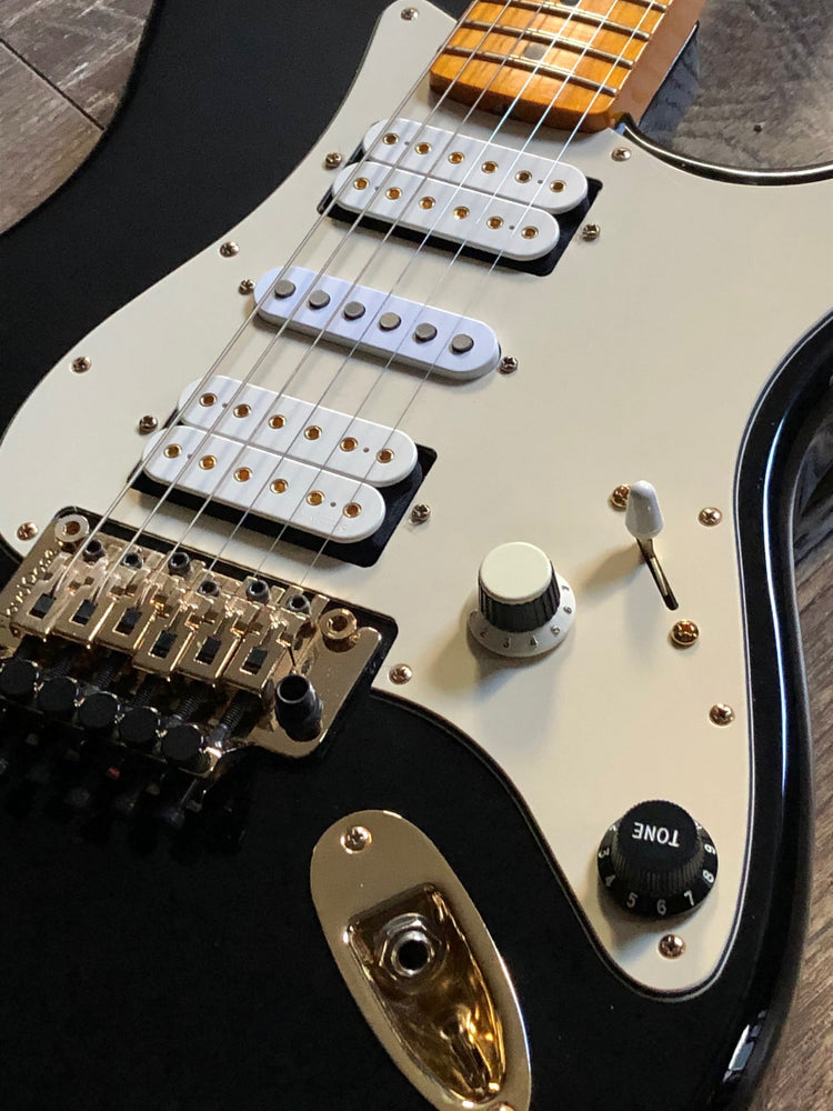 Fender Stratocaster HSH Mexican Floyd Rose