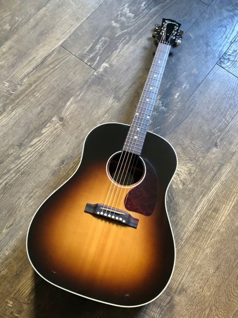 Gibson J45 Standard
